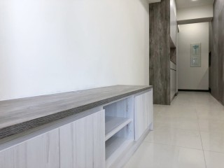 ﹝裝潢開箱﹞深淺木質結合鏽材 打造明亮簡約宅